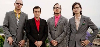 Weezer Frontman May Get Fox Sitcom