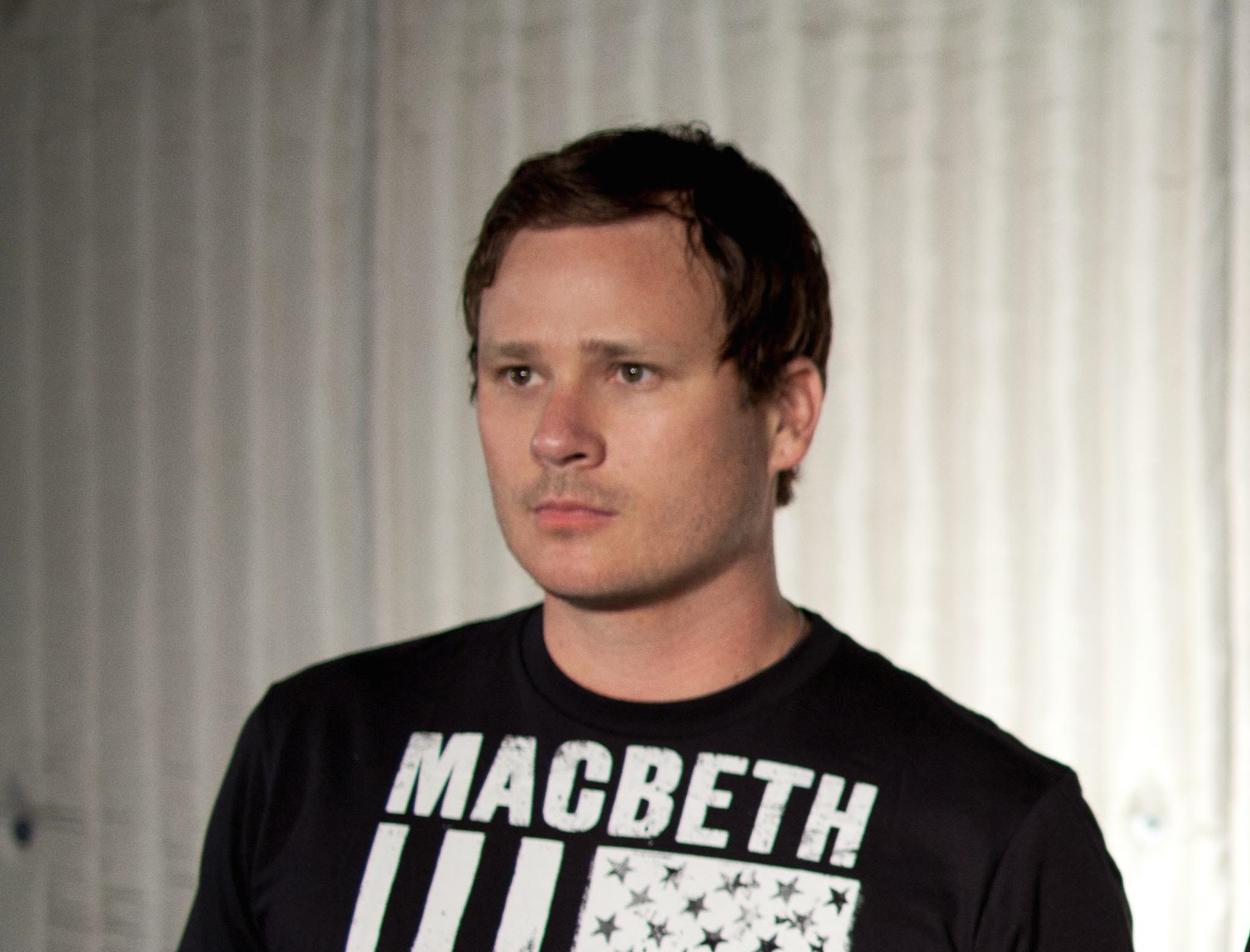 Tom Delonge Releasing Blink 182 Demos March 1 Riffyou Com