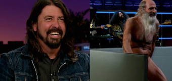 Watch Dave Grohl Draw an Old Nude Model