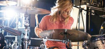 Watch Foo Fighters’ Taylor Hawkins Dominate Battle of the Bands in Grade 9
