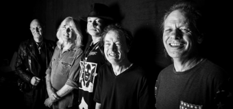 AC/DC to Tour America with Axl